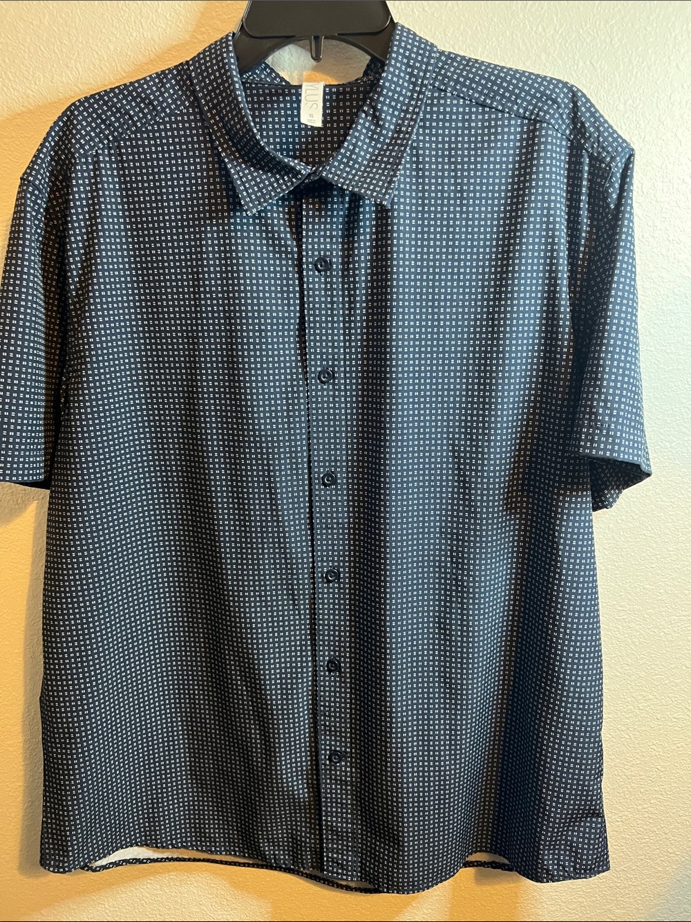 Men's Short-Sleeve Navy Micro-Print Button-Up Shirt Wrinkle Free